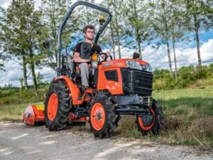 B1_flail mower_grass_side3 – WEBSIDE